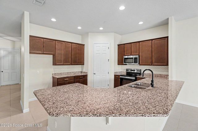 740 Lanai Circle 102, Melbourne, FL 32937