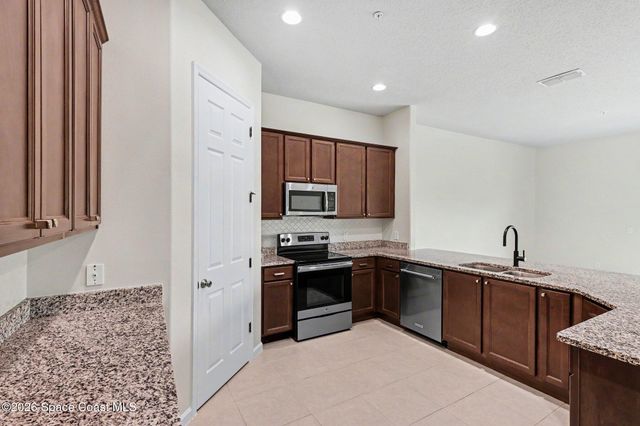 740 Lanai Circle 102, Melbourne, FL 32937