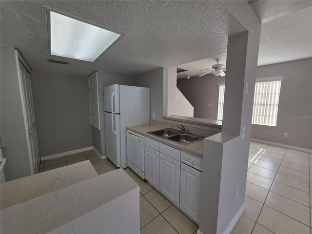 406 WASHINGTON PALM LOOP, Davenport, FL 33897