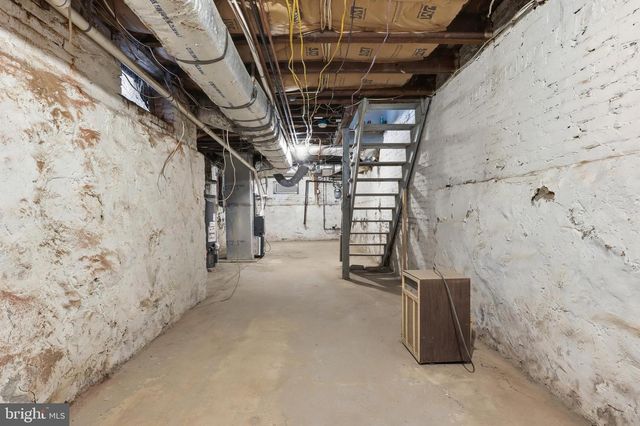 112 CORAL ST, Lancaster, PA 17603