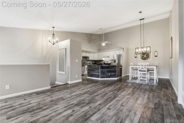 61212 Greenwood Drive, South Lyon, MI 48178