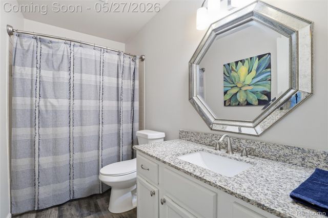 61212 Greenwood Drive, South Lyon, MI 48178