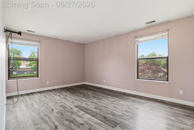 61212 Greenwood Drive, South Lyon, MI 48178