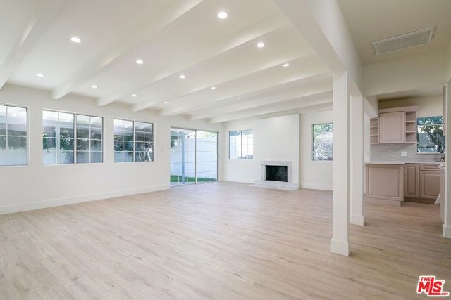 6029 Wilkinson Avenue, North Hollywood (los Angeles), CA 91606