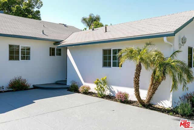 6029 Wilkinson Avenue, North Hollywood (los Angeles), CA 91606