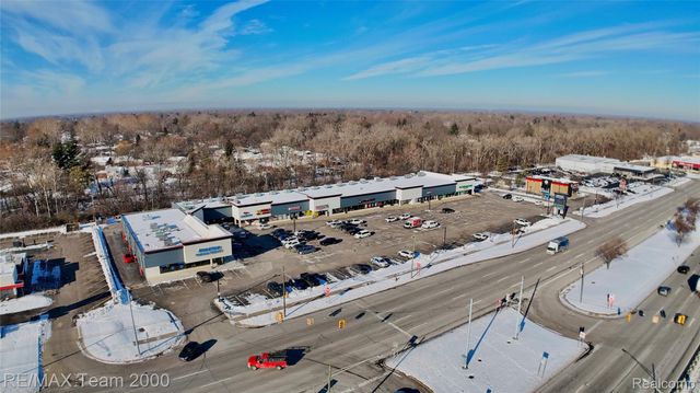 14807 Telegraph Road, Redford Charter Township, MI 48239