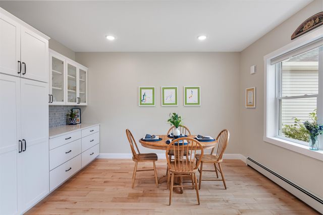 13 Clover Lane, Hinesburg, VT 05461