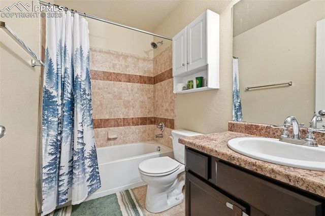 6186 Pilgrimage Road, Colorado Springs, CO 80925