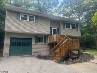 88 Wawayanda Rd, Vernon Twp., NJ 07422