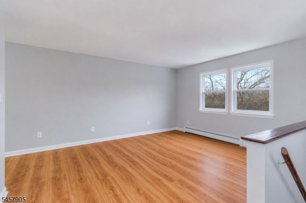 88 Wawayanda Rd, Vernon Twp., NJ 07422 — photo 4