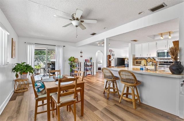 1129 FORBES TRACE, Tarpon Springs, FL 34689