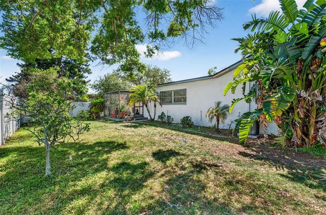 1129 FORBES TRACE, Tarpon Springs, FL 34689
