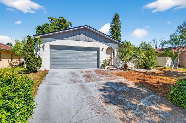 1129 FORBES TRACE, Tarpon Springs, FL 34689