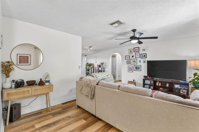 1129 FORBES TRACE, Tarpon Springs, FL 34689