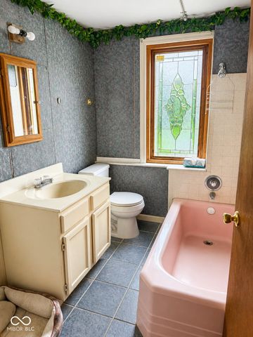 304 W Hanna Avenue, Indianapolis, IN 46217