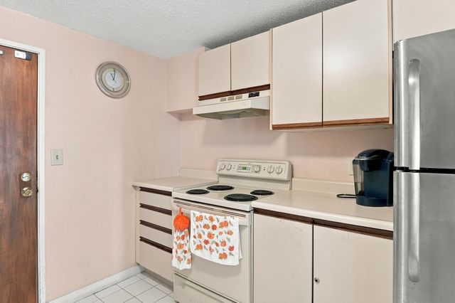 8 Ninth Street 516, Medford, MA 02155