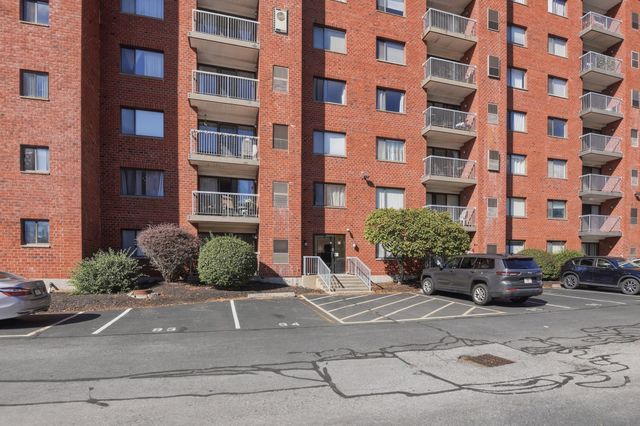 8 Ninth Street 516, Medford, MA 02155