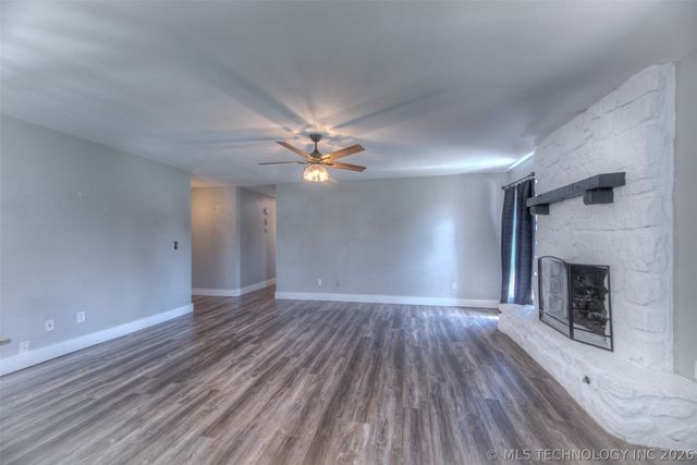 506 W Trinidad Drive, Sand Springs, OK 74063