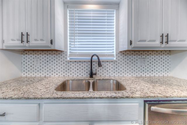 506 W Trinidad Drive, Sand Springs, OK 74063