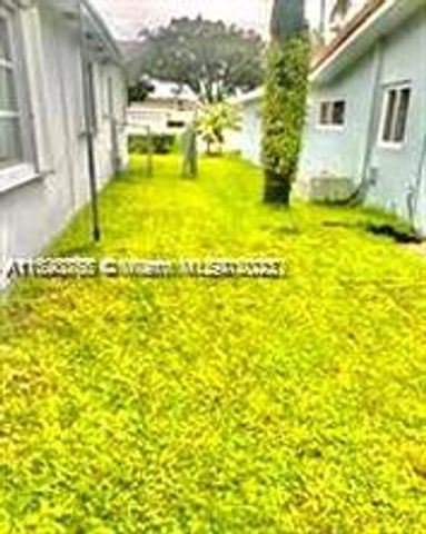 4109 Hayes St, Hollywood, FL 33021