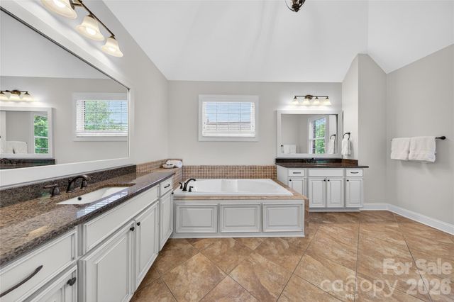 408 Montrose Drive, Waxhaw, NC 28173
