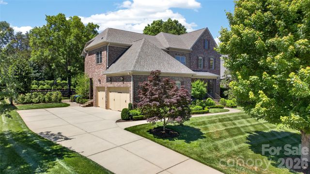 408 Montrose Drive, Waxhaw, NC 28173