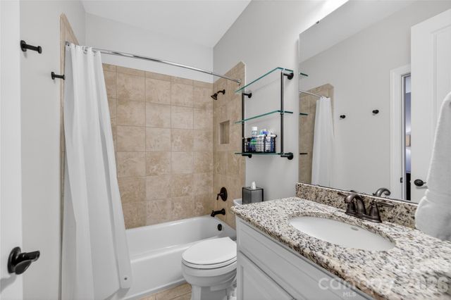 408 Montrose Drive, Waxhaw, NC 28173