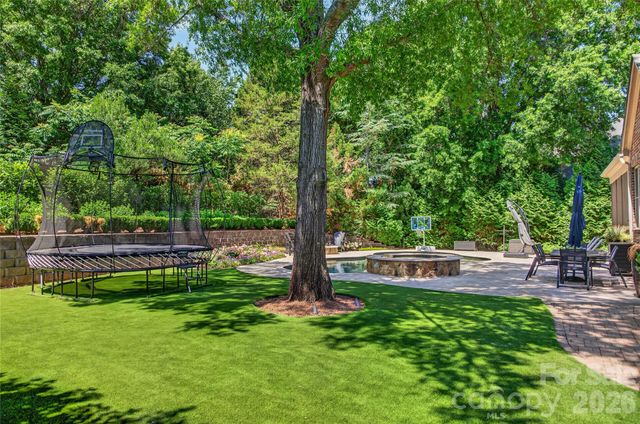408 Montrose Drive, Waxhaw, NC 28173
