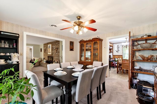 1609 E Davie Street, Raleigh, NC 27610