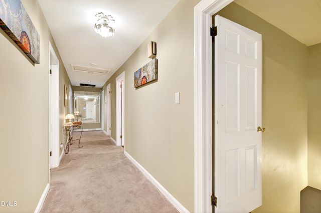 1609 E Davie Street, Raleigh, NC 27610