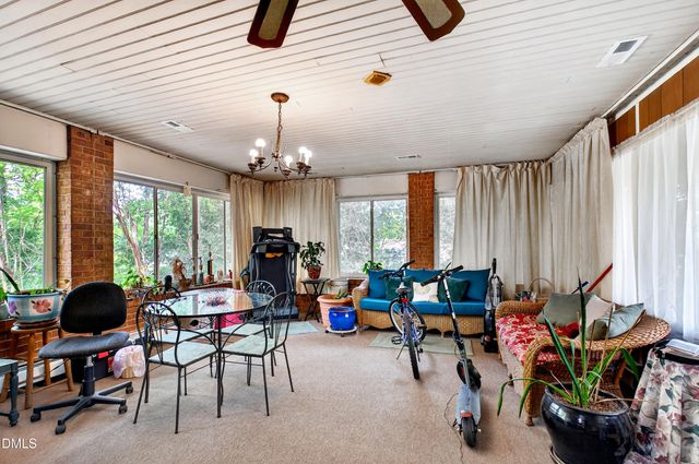 1609 E Davie Street, Raleigh, NC 27610
