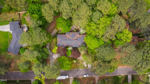 1609 E Davie Street, Raleigh, NC 27610