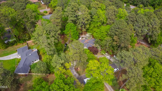 1609 E Davie Street, Raleigh, NC 27610