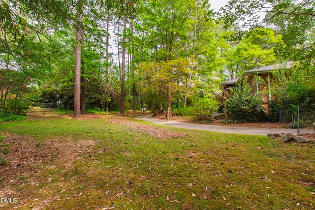 1609 E Davie Street, Raleigh, NC 27610