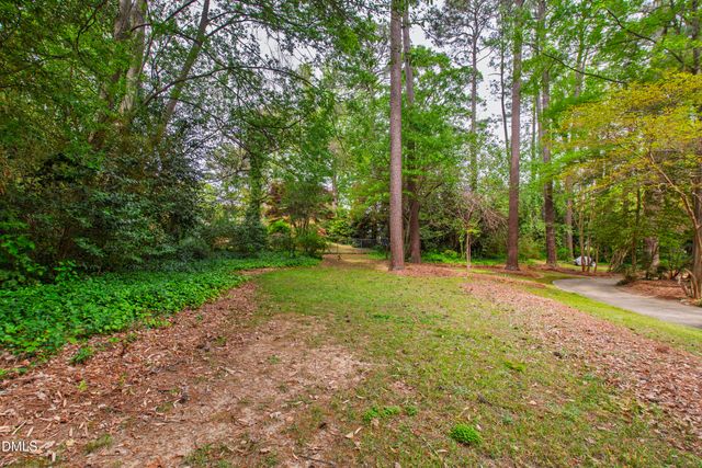 1609 E Davie Street, Raleigh, NC 27610
