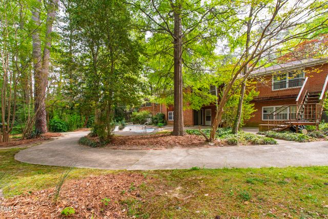 1609 E Davie Street, Raleigh, NC 27610