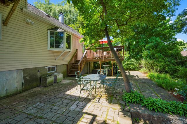 9 Pembrook Drive, Yonkers, NY 10710