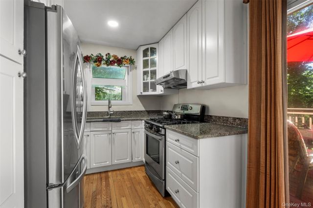 9 Pembrook Drive, Yonkers, NY 10710