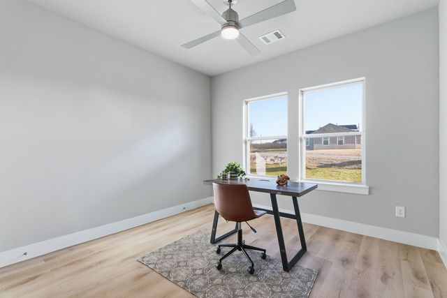 498 Cumberland Trail, Bridgeport, TX 76458