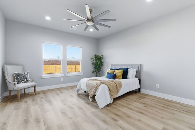 498 Cumberland Trail, Bridgeport, TX 76458