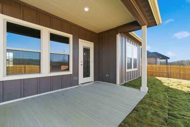 498 Cumberland Trail, Bridgeport, TX 76458