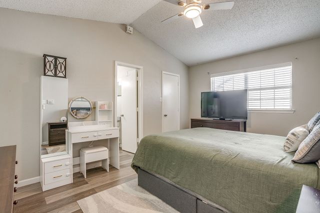 7312 Strawberry Way, Fort Worth, TX 76137