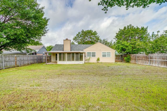 7312 Strawberry Way, Fort Worth, TX 76137