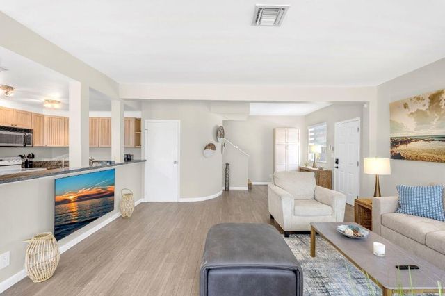 600 N OCEAN Boulevard 1A, Pompano Beach, FL 33062