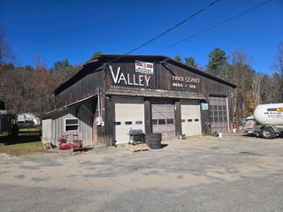 37-39 Chester Road, Springfield, VT 05156