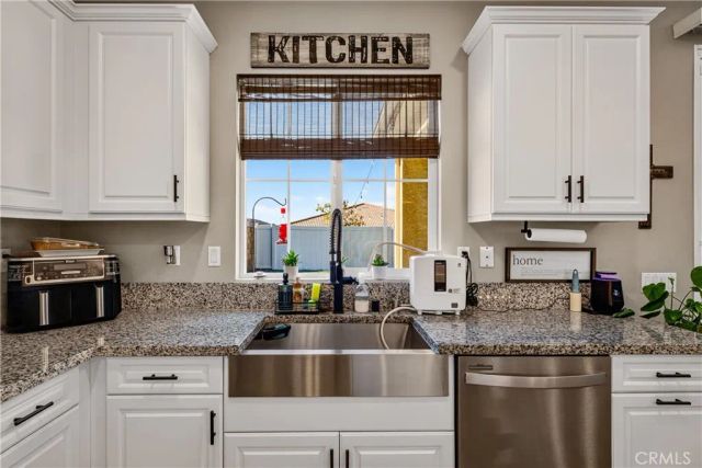 34647 Redhawk, Winchester, CA 92596