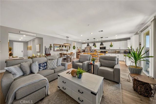 34647 Redhawk, Winchester, CA 92596