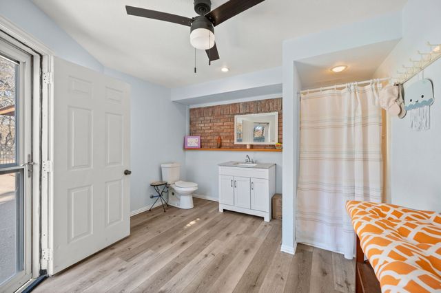 523 Canyon Trail Road, Weatherford, TX 76087