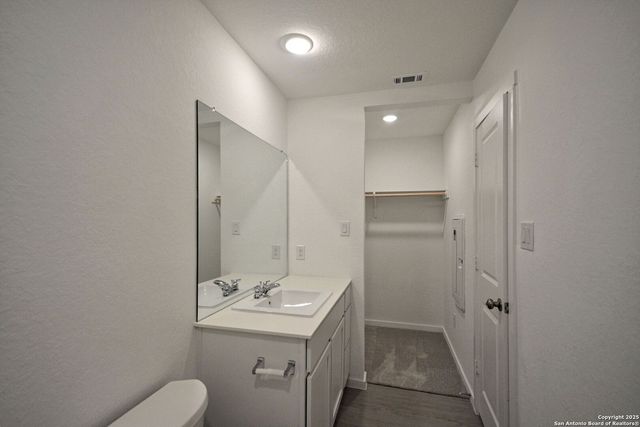 12127 Floral Blossom, Converse, TX 78109