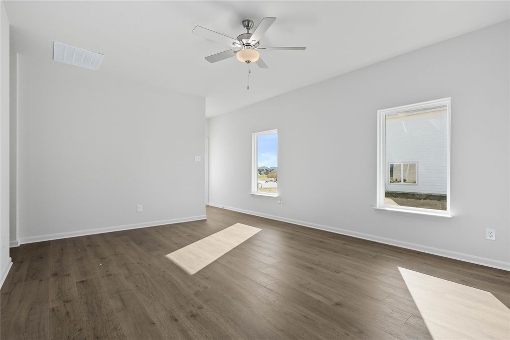 8404 White Wolf Trail, Ponder, TX 76259 — photo 4